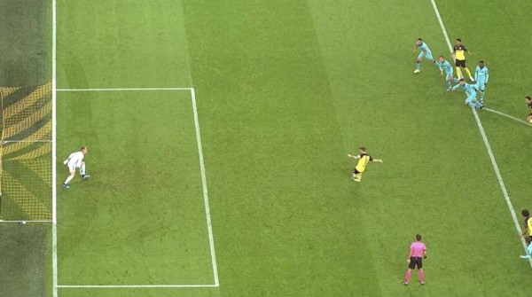 En fotos: Las dos nuevas estrellas que nacen en Champions y la admiración de Chucky a Salah