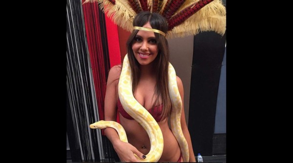 La presentadora Cristina Pedroche rechazó a jugadores del Real Madrid y Barcelona