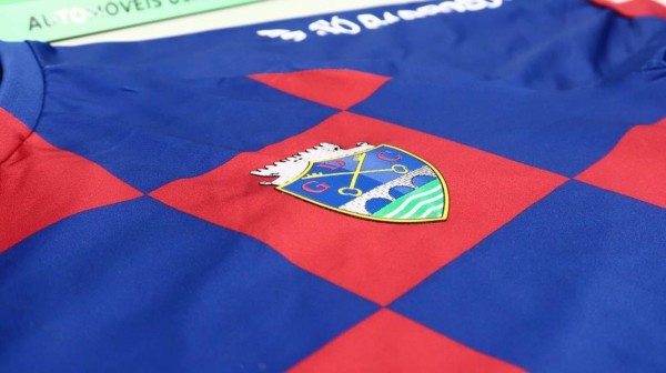 ¡Estadio y castillos medievales! Así es la nueva casa del hondureño Jonathan Rubio en Portugal