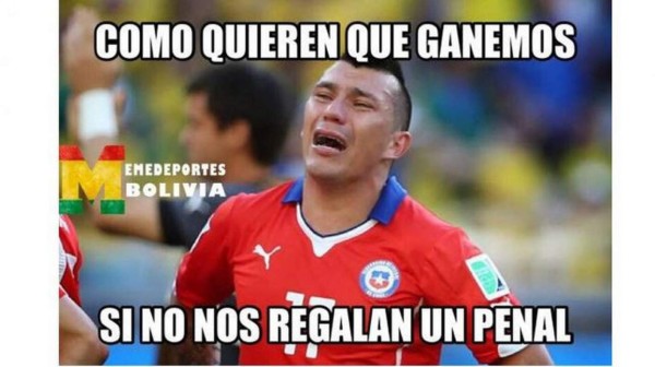 México se venga de Chile y llueven los memes... ¿qué pasó Chicharito?