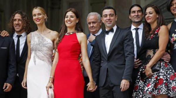 Boda de Víctor Valdés estuvo rodeada de ex jugadores del Barcelona