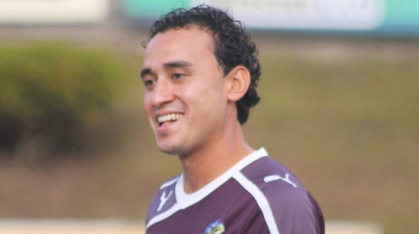 RUMORES Y FICHAJES: 'Loco' Abreu quiere volver a Santa Tecla y Saprissa traería a un ex mundialista tico