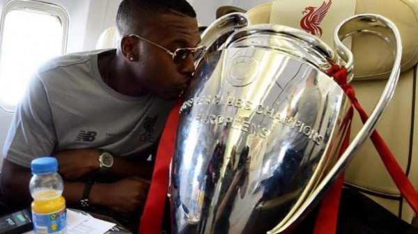 Sturridge, de conquistar la Champions con el Liverpool a ser castigado por apuestas ilegales