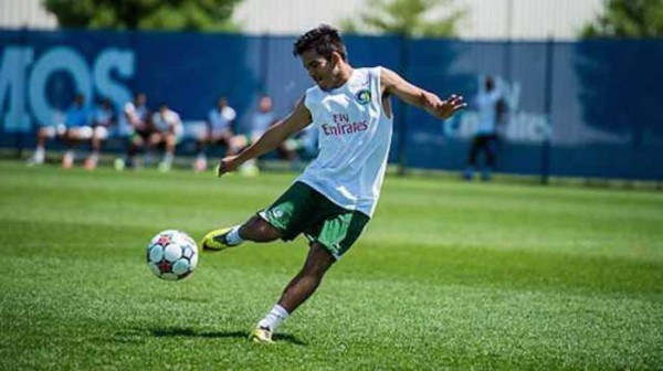El salvadoreño Andrés Flores jugará en el New York Cosmos
