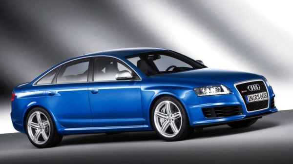 Los autos que Cristiano Ronaldo guarda como su colección