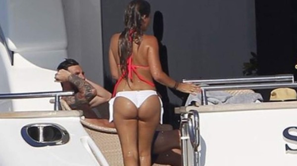 Las nuevas y explosivas imágenes de Antonella Rocuzzo en Ibiza