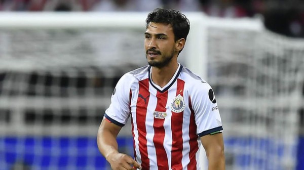 Liga MX: Los futbolistas que se fueron por la puerta de atrás, Rodolfo Pizarro el último