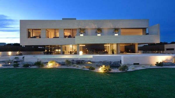 ¡Millones y más millones! Las propiedades y lujos de Cristiano Ronaldo