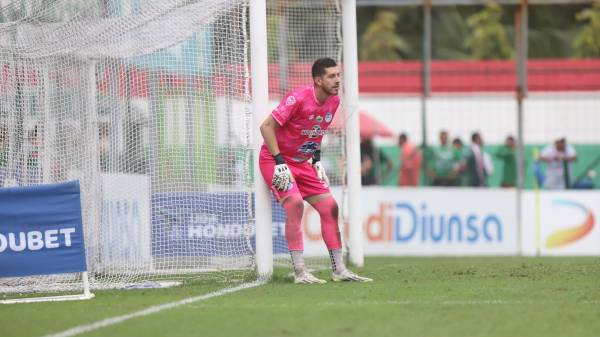 Victoria sorprende en San Pedro Sula y derrota al Marathón, quien terminó con 9 jugadores en la cancha