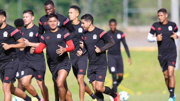 Olimpia va por su séptimo título en los últimos ocho torneos.