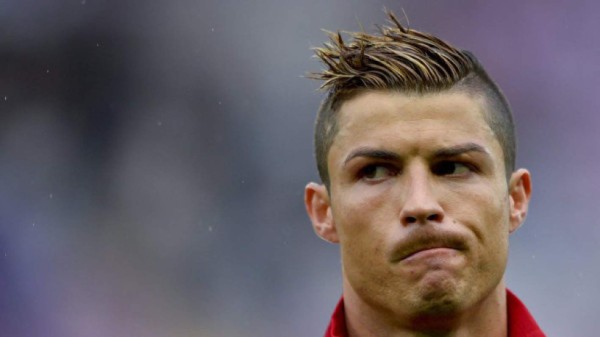 Cristiano Ronaldo y sus peinados más comentados en toda su carrera