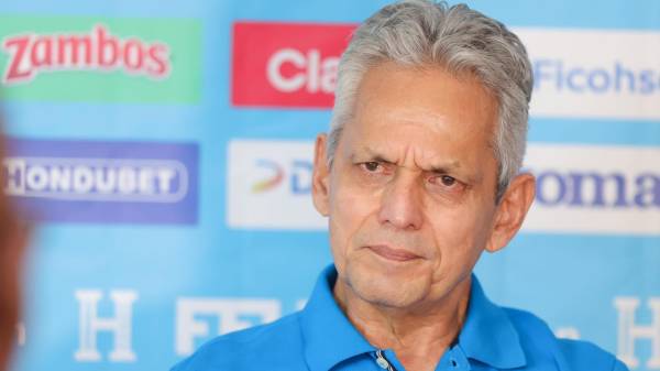 El técnico colombiano ya tiene confeccionado su 11 titular de cara a las eliminatoiras.