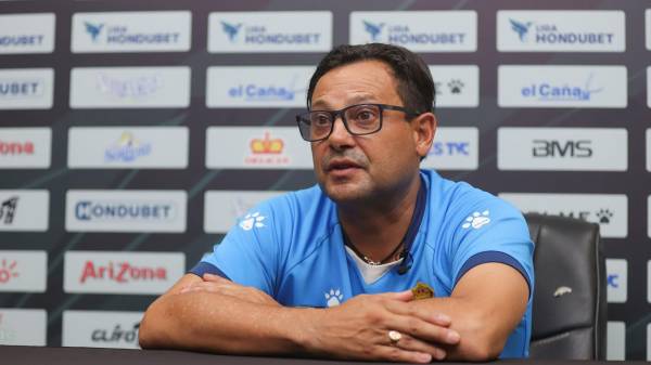 Campos fue campeón con Saprissa en muchas ocasiones. Foto Mauricio Ayala.