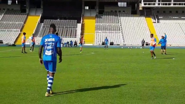 Las imágenes del entreno de Honduras en el Estadio Olímpico en Montjuïc, Barcelona