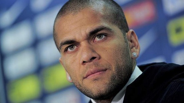 Dani Alves y sus frases que generaron polémica en el mundo del fútbol