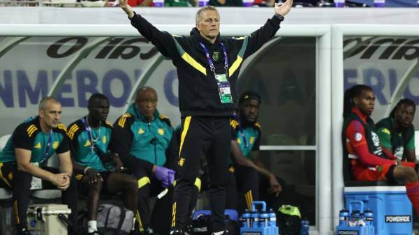 Heimir Hallgrímsson ya hizo historia con Islandia y ahora buscará hacerlo con Jamaica.