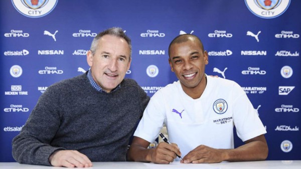 Mercado: Se cae fichaje del Barcelona, el Inter revoluciona el día y Ronaldo tiene su 'galáctico'