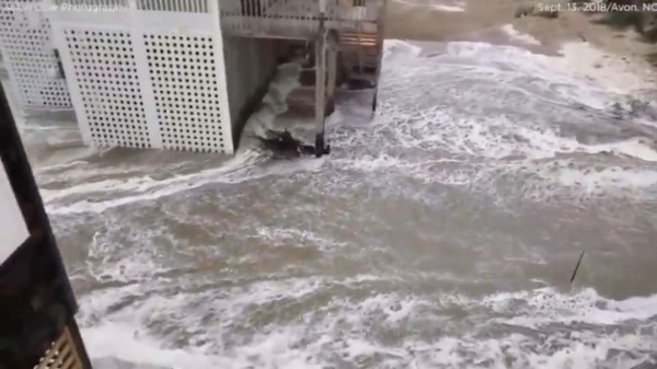 Huracán Florence toca tierra y comienza a desatar su furia en costa este de Estados Unidos