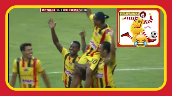 Los mejores memes que dejó el Partido por la Paz de Ronaldinho