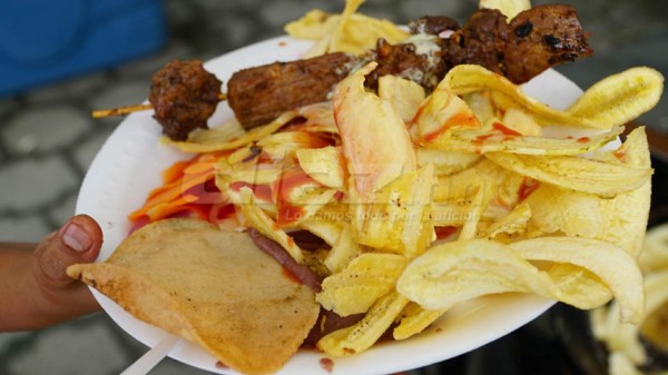 FOTOS: Así vive el Olímpico la fiesta de la gran final Real España-Motagua