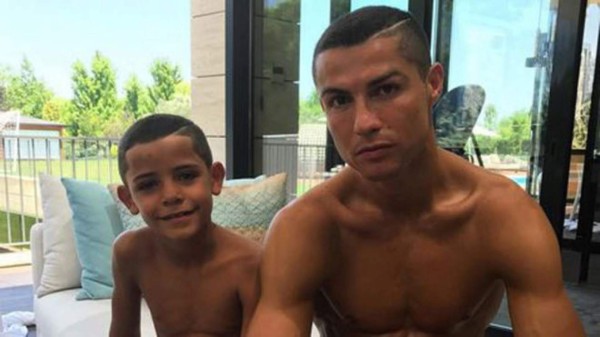 Todos los 'looks' de Cristiano Ronaldo a lo largo de su carrera; el último es un cambio radical