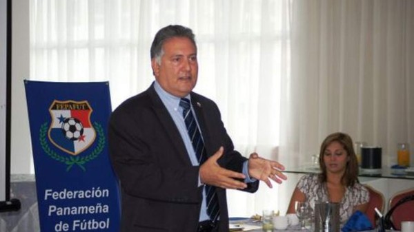 La Federación Panameña no ve como 'fracaso” jugar por el tercer lugar