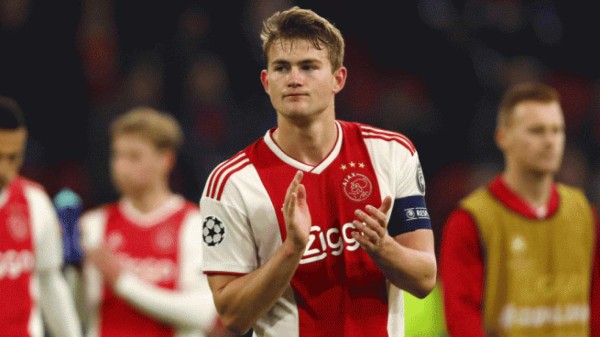 Mercado: Definido dónde jugará Mbappé, Ajax presenta fichaje... ¿y el nuevo jugador del Barça?