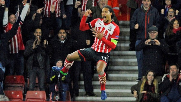 La dura enfermedad de Van Dijk: Estuvo a punto de morir y hasta llegó a escribir su testamento