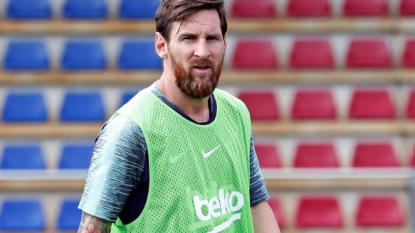 Todos los cambios de looks de Messi en su carrera