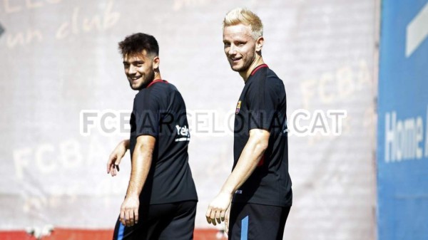 FOTOS: Choco Lozano entrenando al lado de Iniesta, Messi, Piqué y Suárez