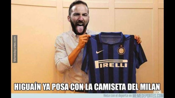 ¡No se salva! Higuaín y los divertidos memes tras su llegada al Milan