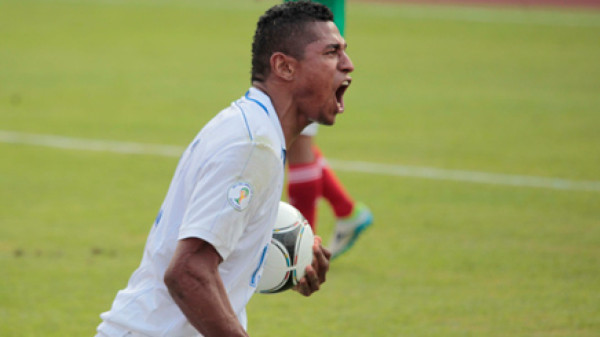 Carlo Costly: 'En estos partidos hay que mostrar coraje”