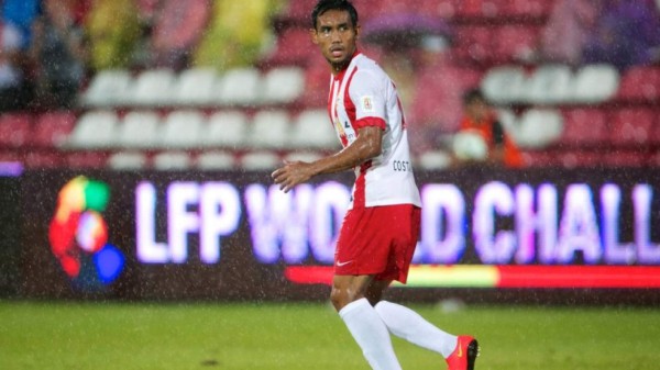 LOS 10 FICHAJES MÁS 'RAROS' DEL FÚTBOL DE ESPAÑA