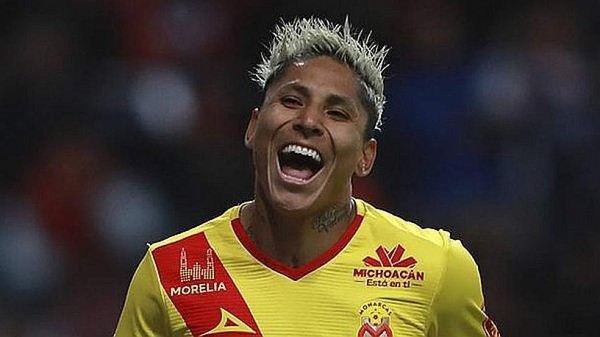 Eduardo Vargas se puede sumar a las bajas más importantes de la Liga MX