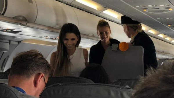 EN FOTOS: La amargura y frustración de la selección de Alemania al llegar a Frankfurt