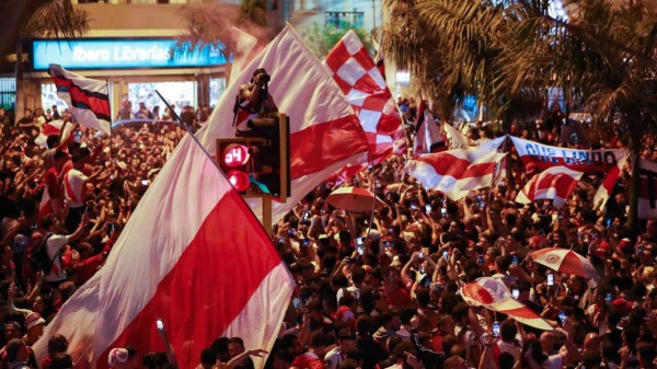 Fiestón en Lima: Los aficionados de River Plate y Flamengo 'inundan' Perú en la final de la Copa Libertadores&nbsp;&nbsp;&nbsp;&nbsp;&nbsp;