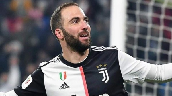 Mercado de fichajes: Crack se ofrece al Barcelona, bombazo galáctico de la Juventus y Messi es noticia