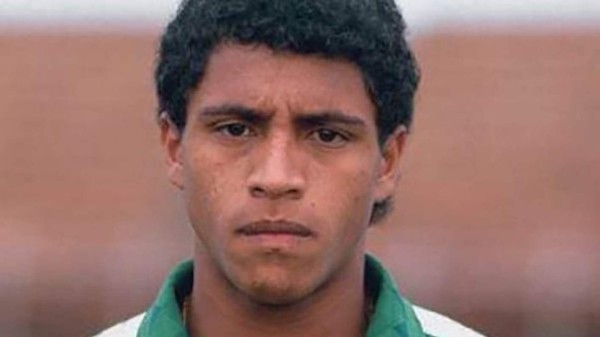 Los 10 jugadores calvos que son irreconocibles con pelo