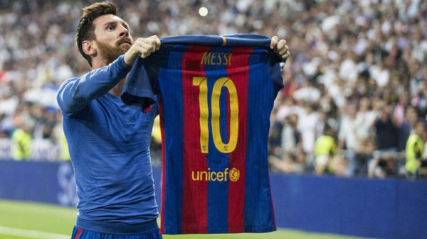 Desde el primer al último partido: La gloriosa carrera de Lionel Messi en el Barcelona en imágenes