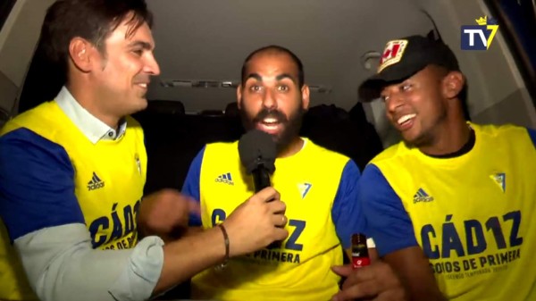 ¡A Primera oé! Las imágenes del eufórico festejo del Cádiz del Choco tras sellar el ascenso