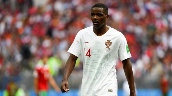 MERCADO: Sorpresivo trueque entre United y Real Madrid; francés comunica que irá al Barça