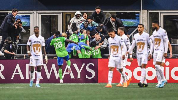 Seattle Sounders golea a los Pumas y acaba con la hegemonía mexicana en la Liga de Campeones de Concacaf