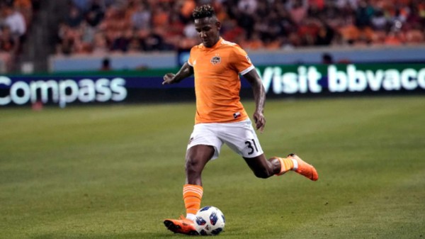 La situación contractual de los legionarios hondureños que tienen futuro incierto en sus equipos