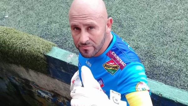 ¡Uno más! Futbolista tico ligado con narcotráfico, en el mundo no es el único caso