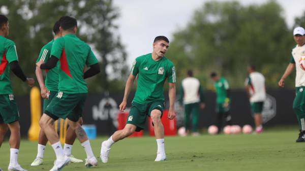 México hizo su último entrenamiento este sábado por la mañana previo al duelo del domingo ante Honduras. Foto: Mauricio Ayala.