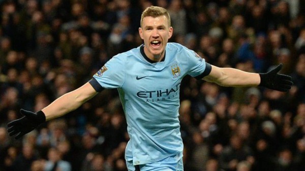 'Chicharito' Hernández entre los mejores goleadores de la historia de la Premier League