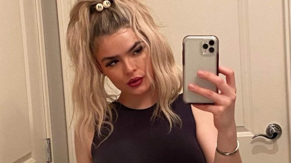 Floyd Mayweather y la extraña petición que le hizo a su sexy novia: 'Es su decisión y quieren que sea feliz'