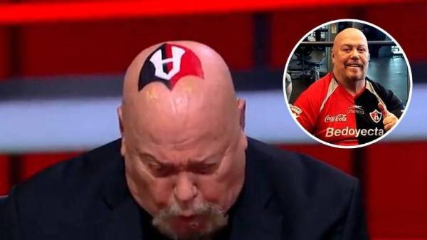 El Perro Bermúdez se “tatuó” el escudo del Atlas cuando fue campeón en diciembre del 2021 tras 70 años de sequía.