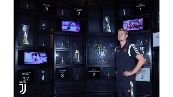 ¿Cómo fue recibido? Así fue el primer día de De Ligt con la Juventus y sus nuevos compañeros