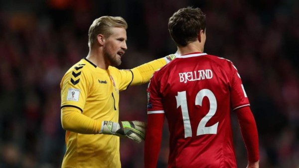 ¡Duelo de arqueros! Ochoa y Navas encabezan la lista de los porteros con más atajadas del Mundial